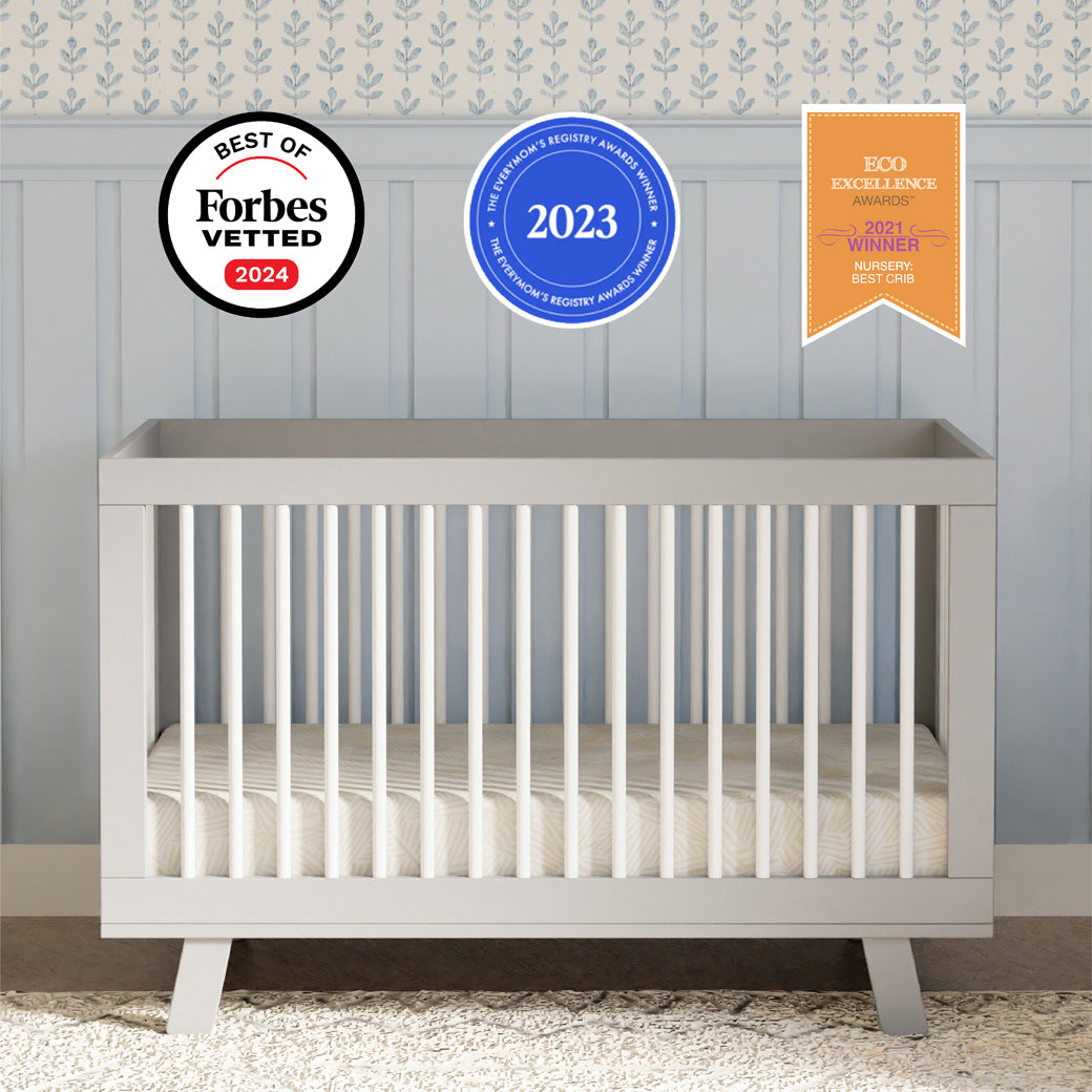 Awards of Babyletto Hudson-3-in-1 Convertible Crib in -- Color_White/Grey