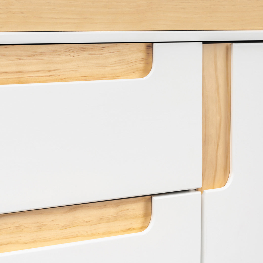 Closeup of Babyletto Yuzu 3-Drawer Changer Dresser of a drawer in -- Color_White / Natural