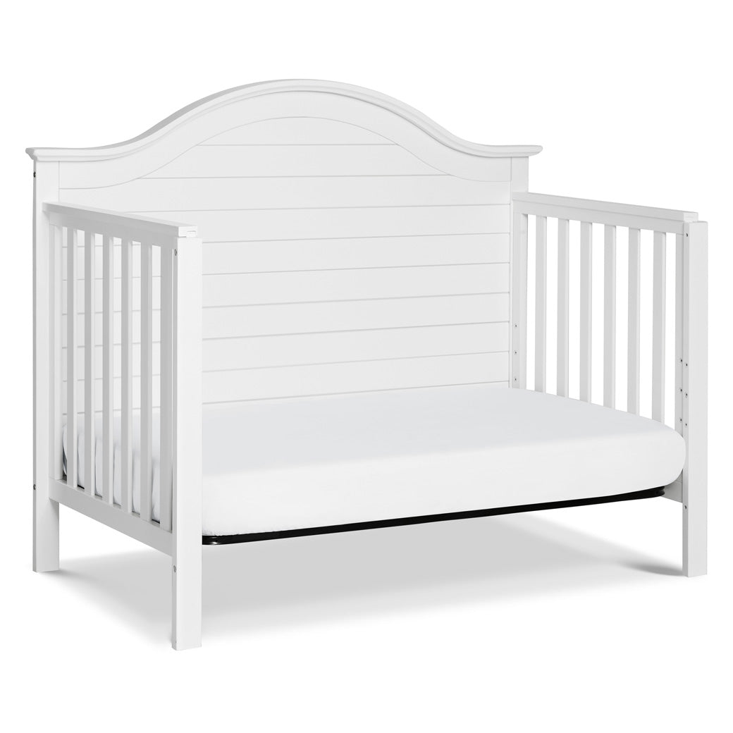 Carter's by DaVinci Nolan 4-in-1 Convertible Crib in -- Color_White