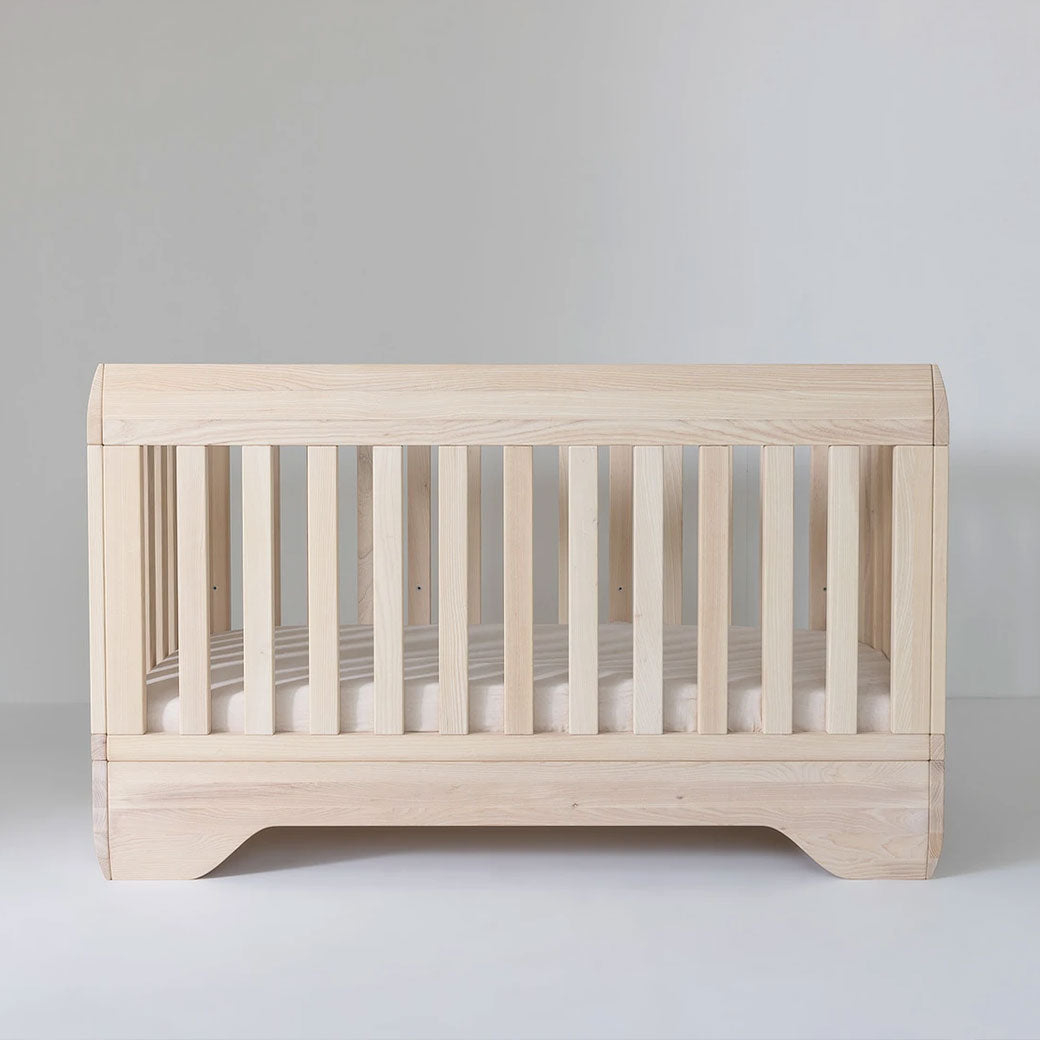 Kalon Echo Crib Modern Nursery