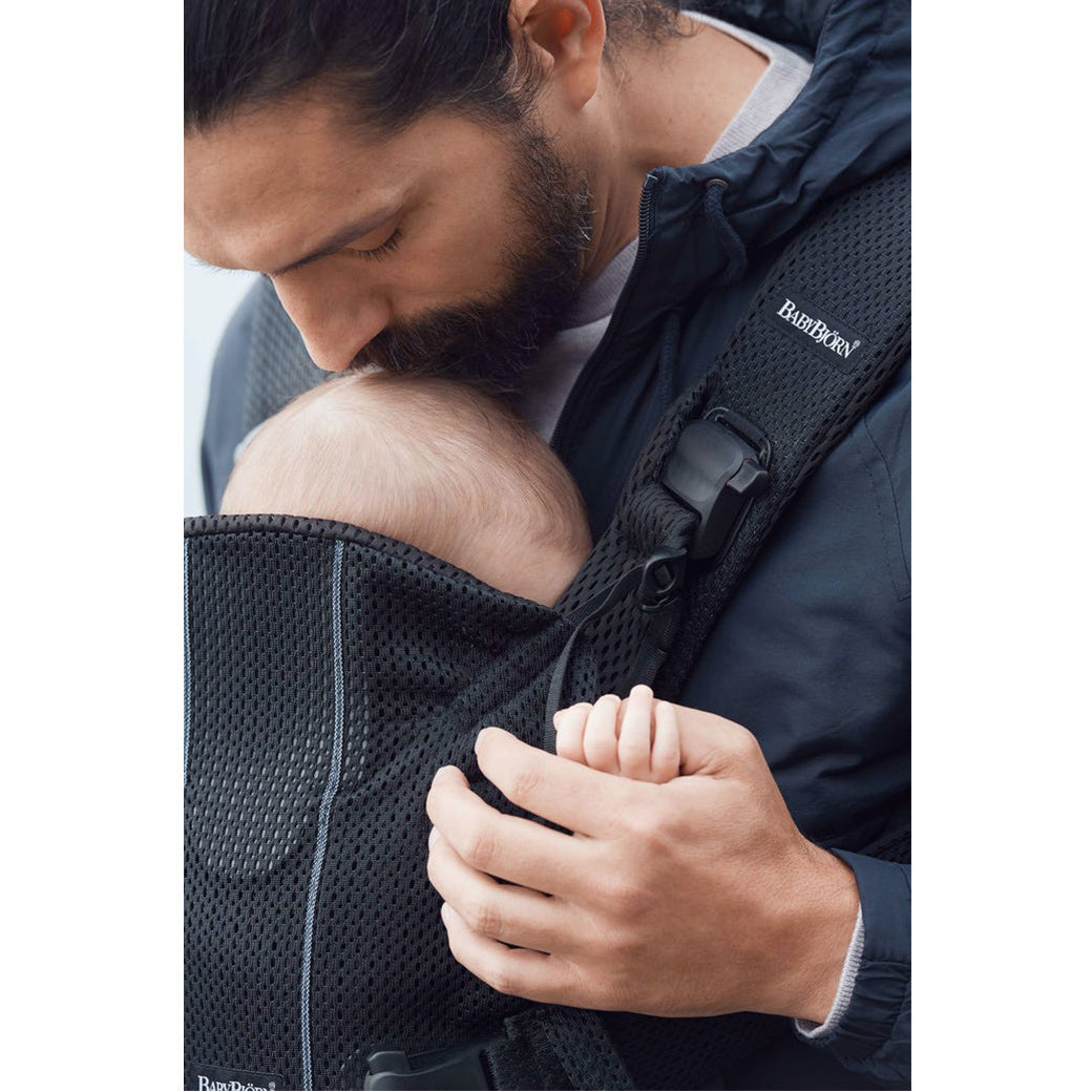 up close view of BABYBJÖRN Baby Carrier One in -- Color_Black 3D Mesh Air