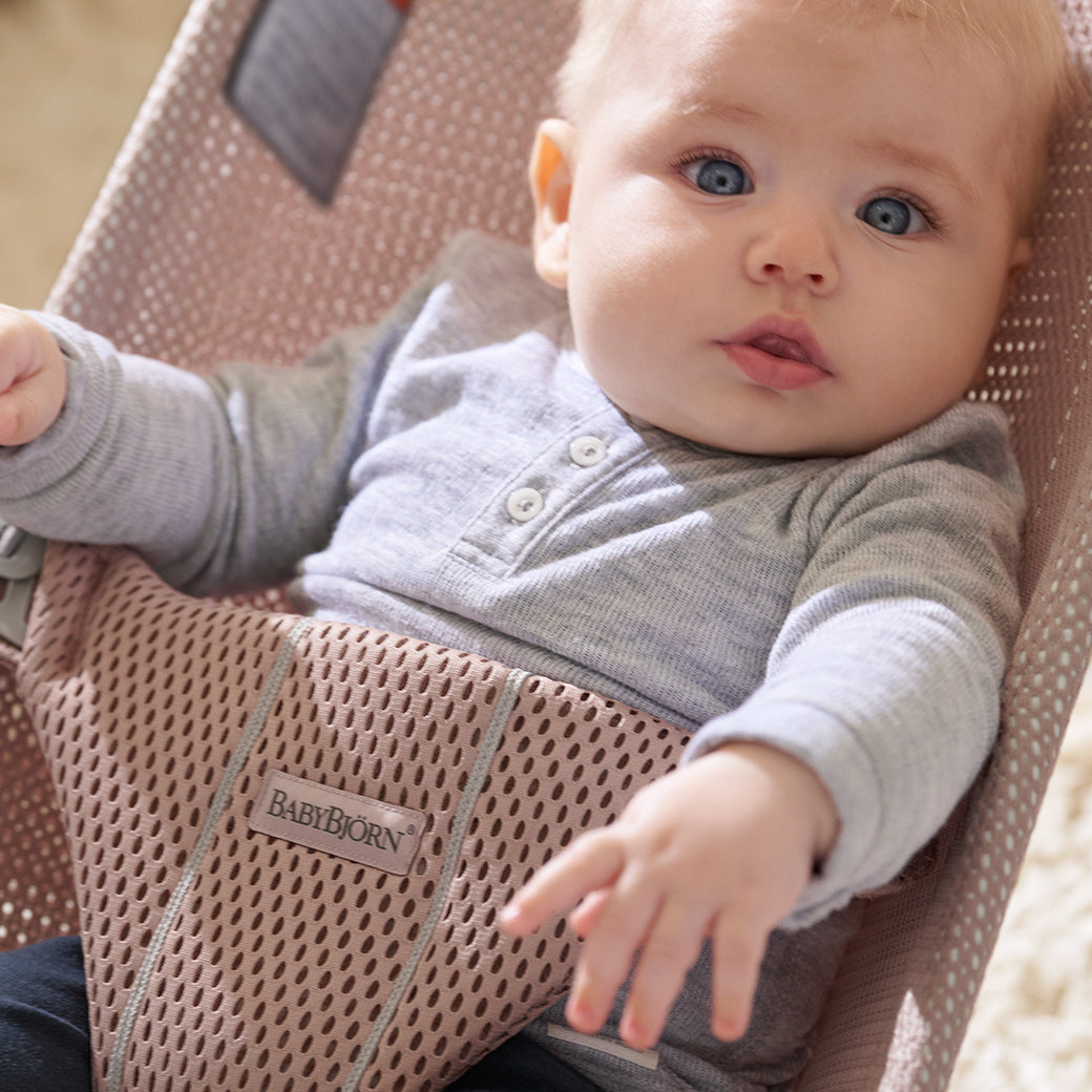 Baby in BABYBJÖRN Bouncer Bliss in -- Color_Dusty Pink Mesh