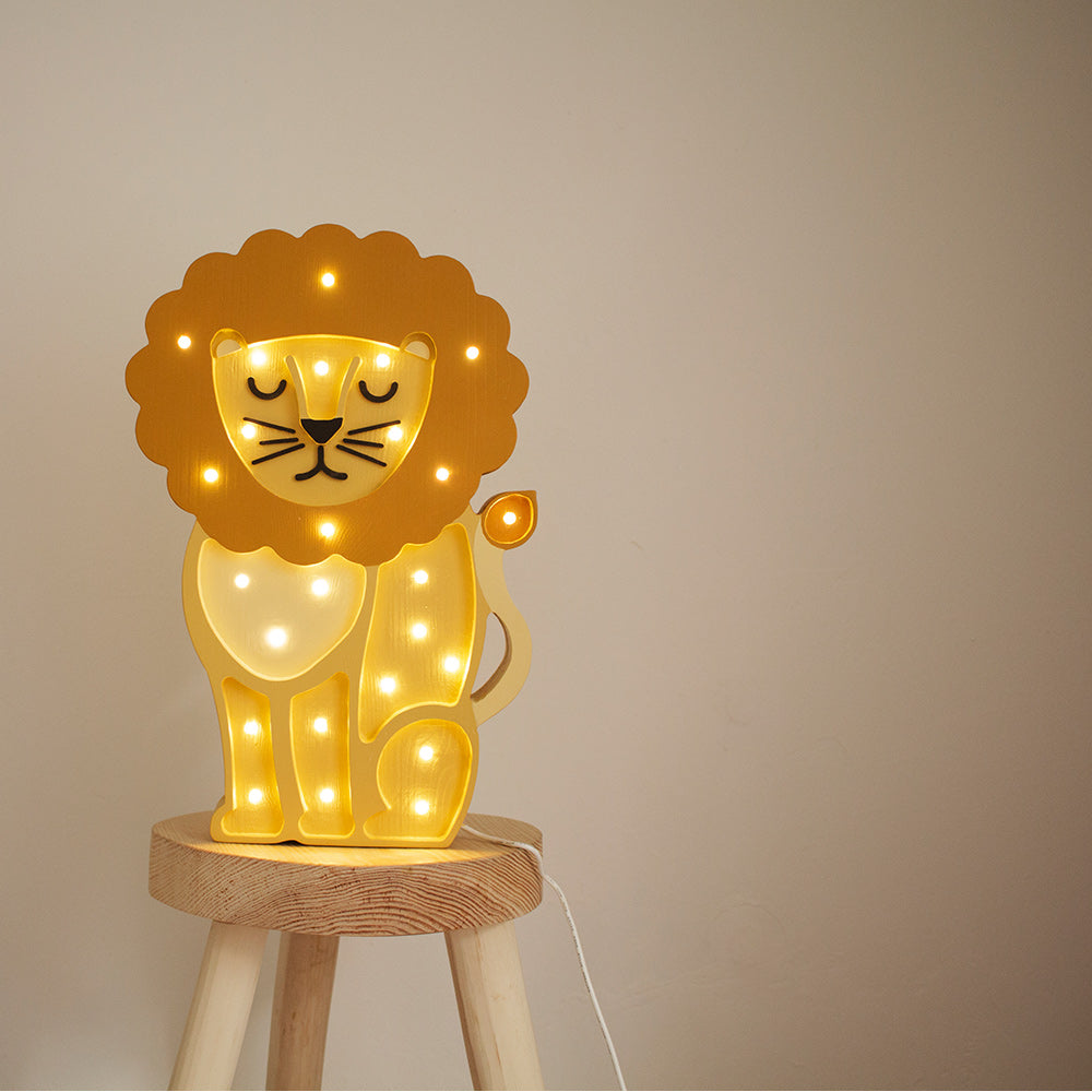 Lion Lamp