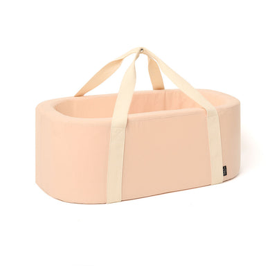 Charlie Crane KUKO Moses Basket with handles up in -- Color_Nude Organic Cotton