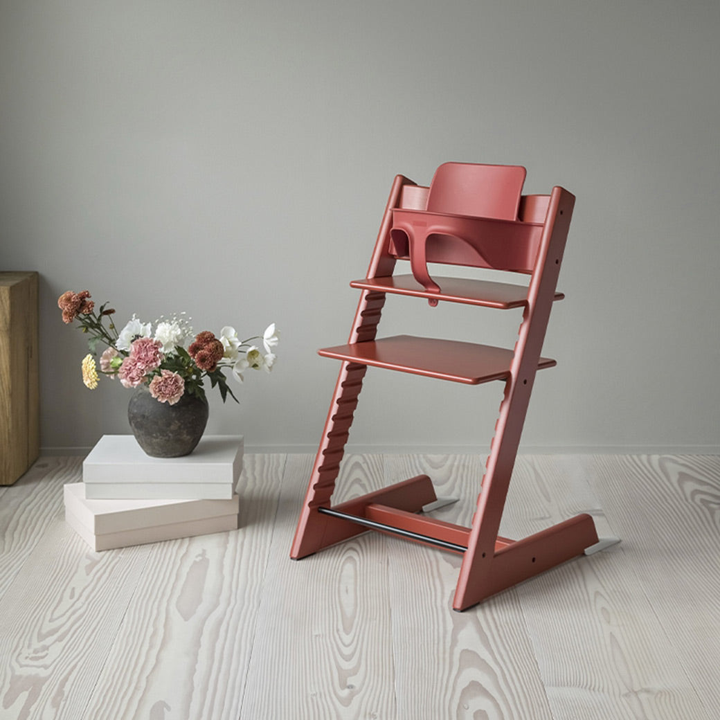 Stokke-Tripp-Trapp-High-Chair-in--Color_Warm Red