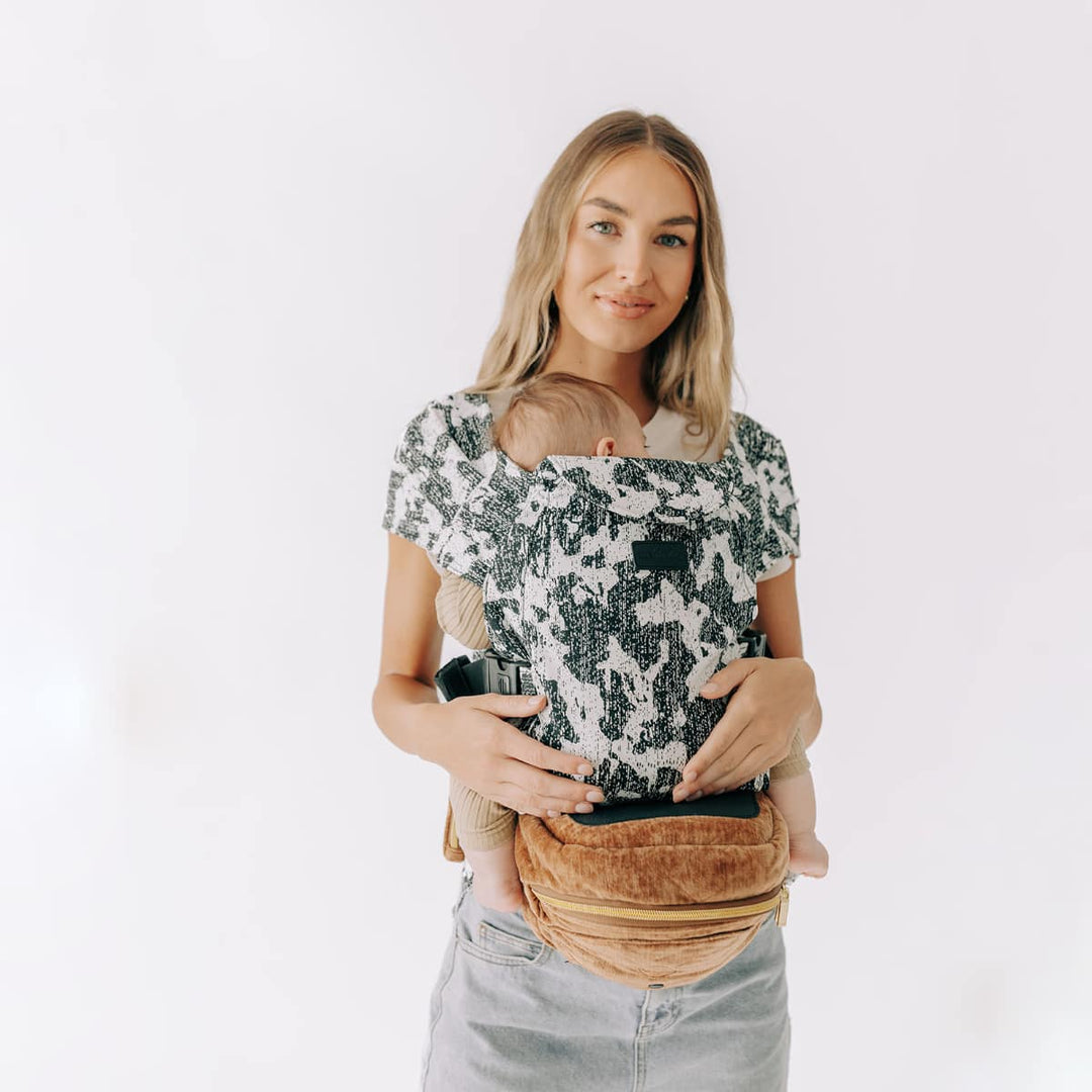 Snug Hip Seat Hands-Free Attachment