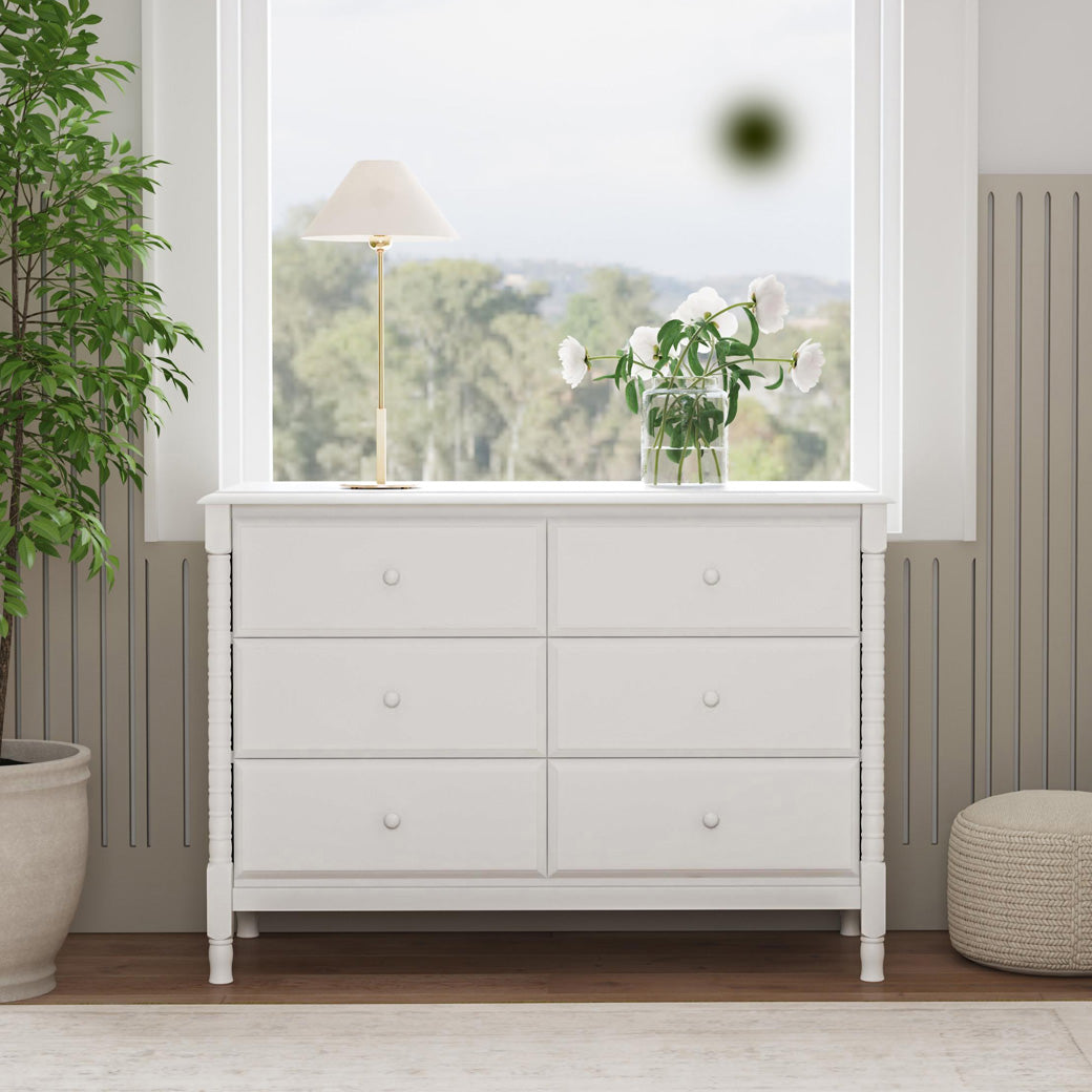 DaVinci Jenny Lind Spindle 6-Drawer Dresser | Modern Nursery™