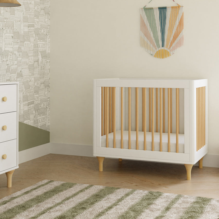 Lolly 4-in-1 Convertible Mini Crib White / Natural