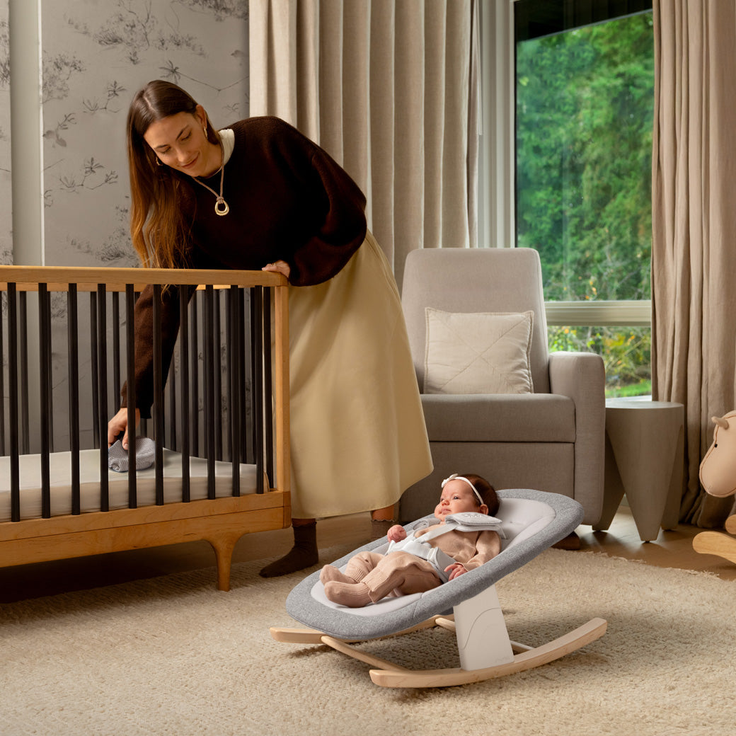 BRYN Newborn Rocker