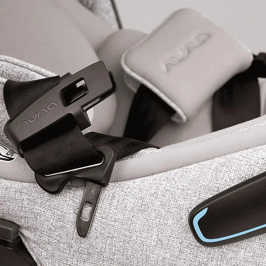 PIPA Aire RX Infant Car Seat + PIPA RELX Base