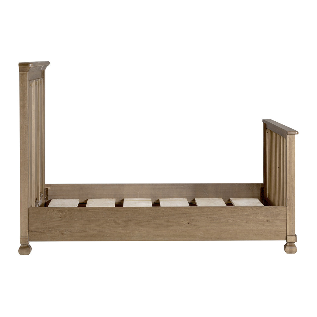 Solvang Full-Size Rail