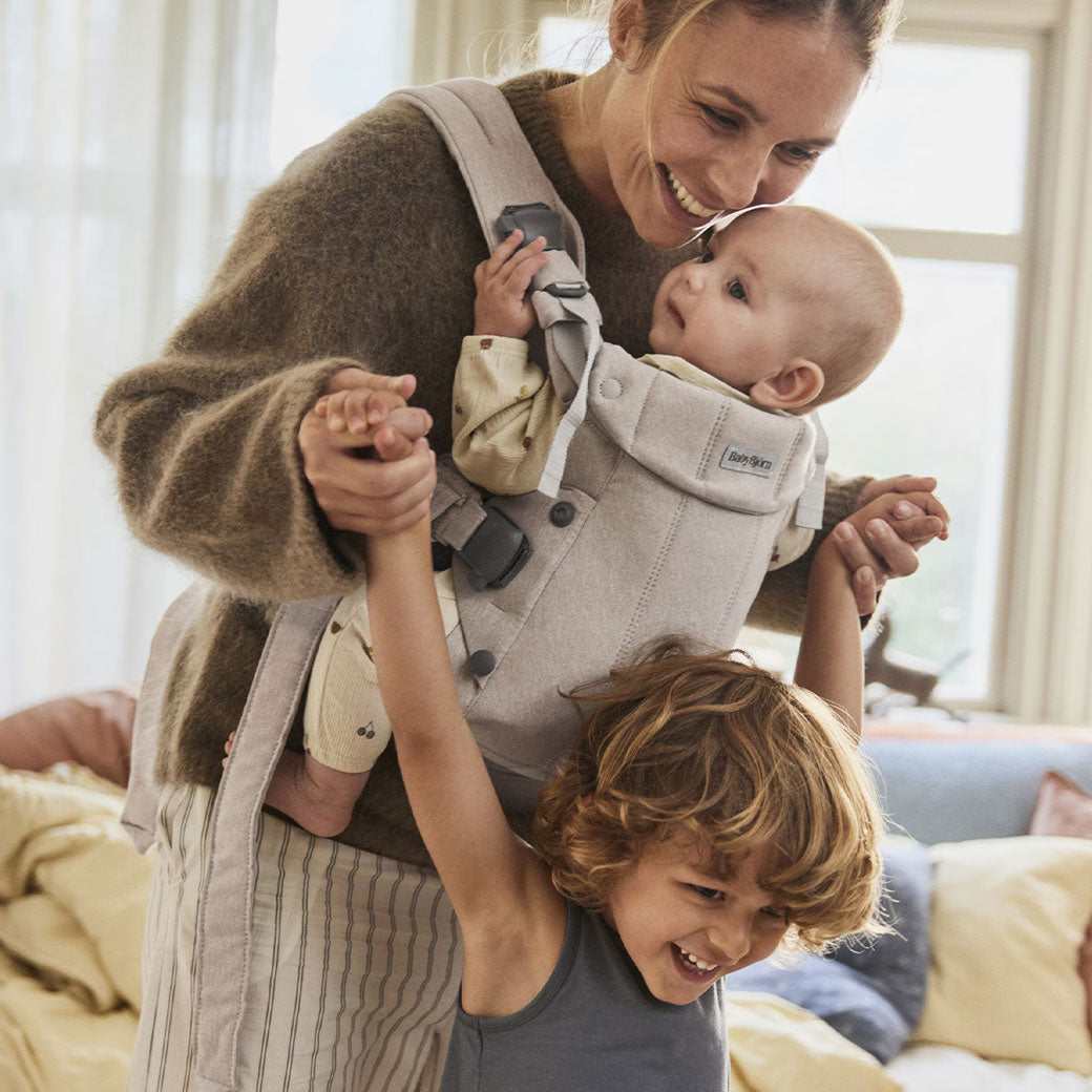 BABYBJÖRN Baby Carrier Harmony | Modern Nursery™