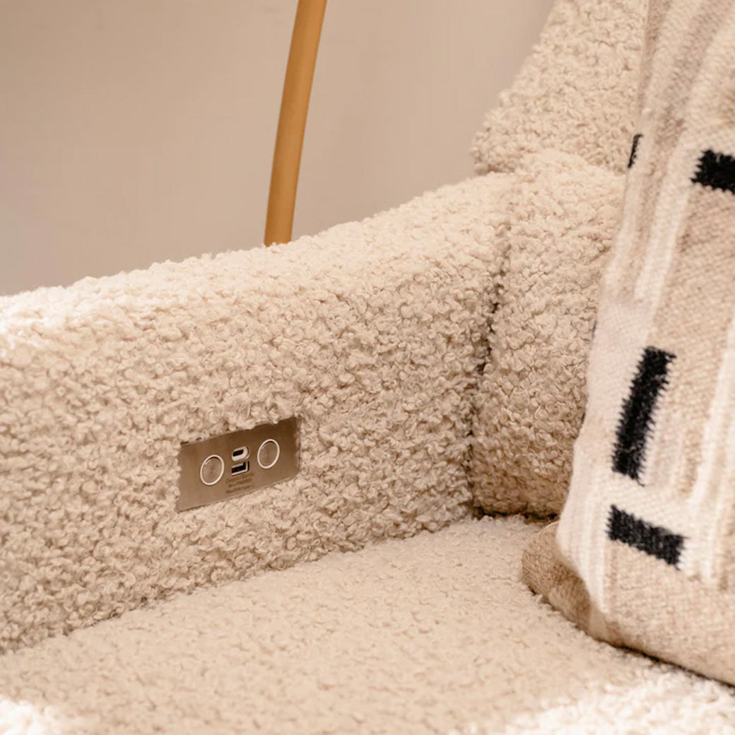 Kiwi Electronic Glider Recliner