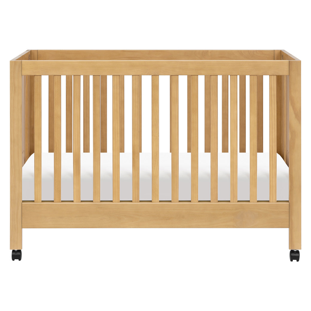 Maki Portable Folding Crib + Conversion Kit