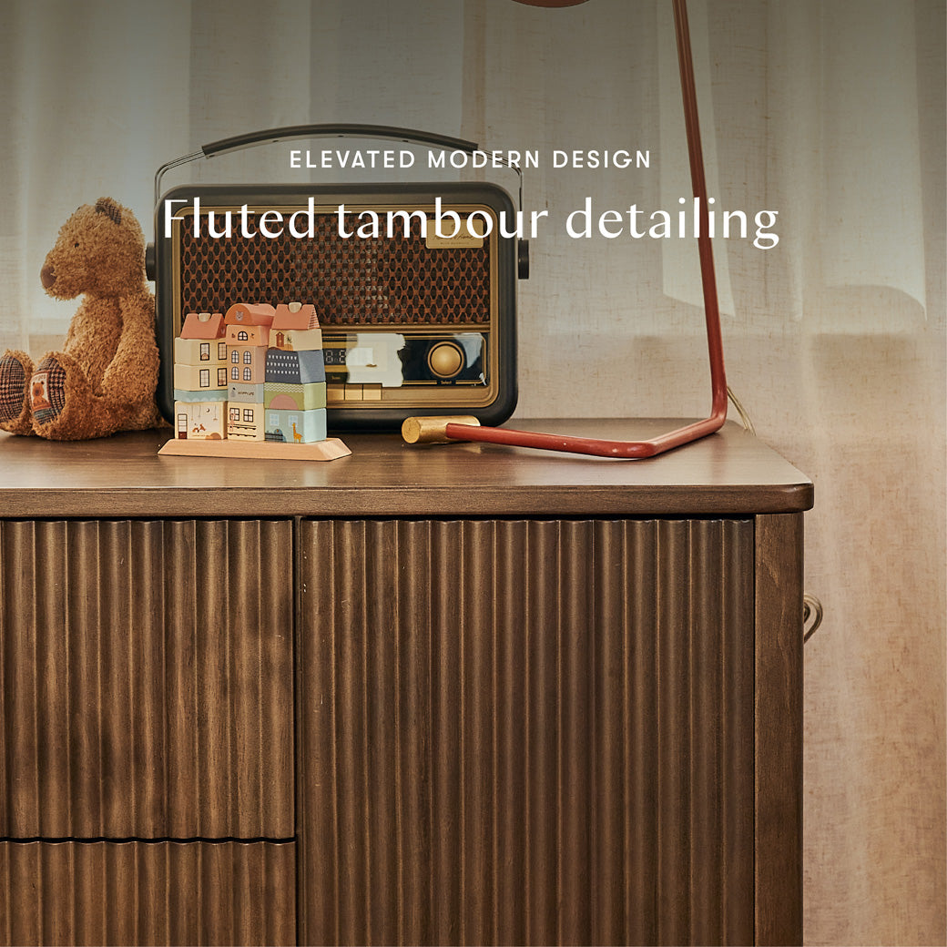 Pogo Tambour Dresser