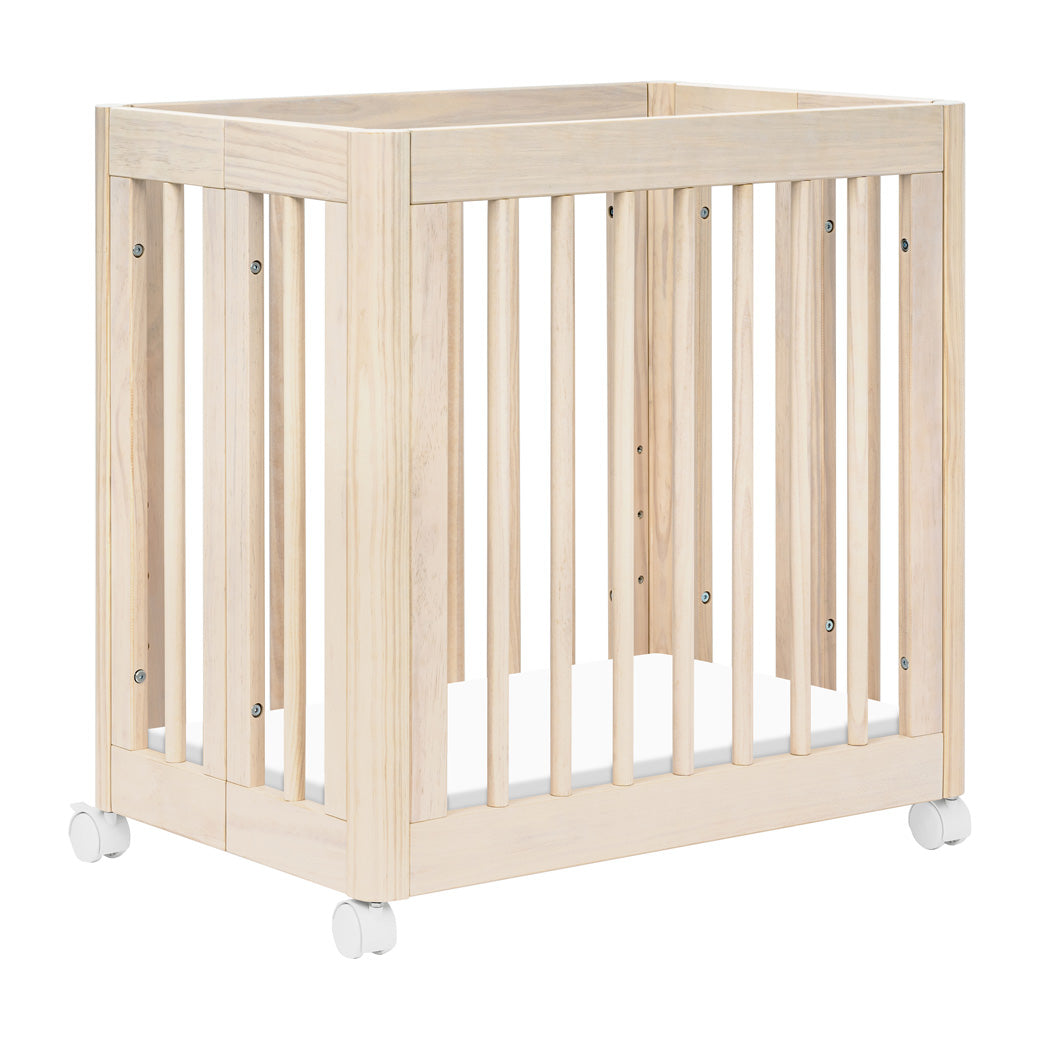 Yuzu 8-In-1 Convertible Crib With All Stages Conversion Kits