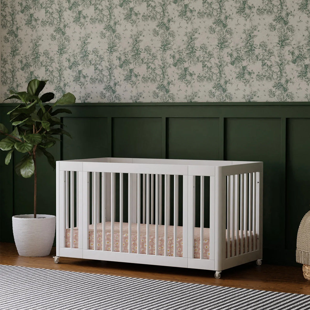 Yuzu 8-In-1 Convertible Crib With All Stages Conversion Kits