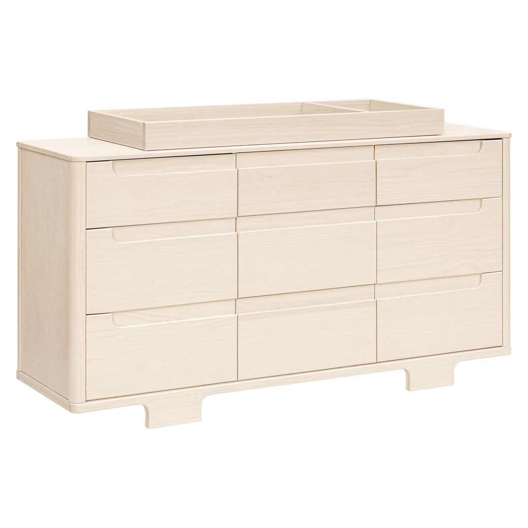 Yuzu 9-Drawer Dresser