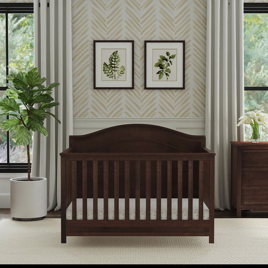 Charlie 4-In-1 Convertible Crib