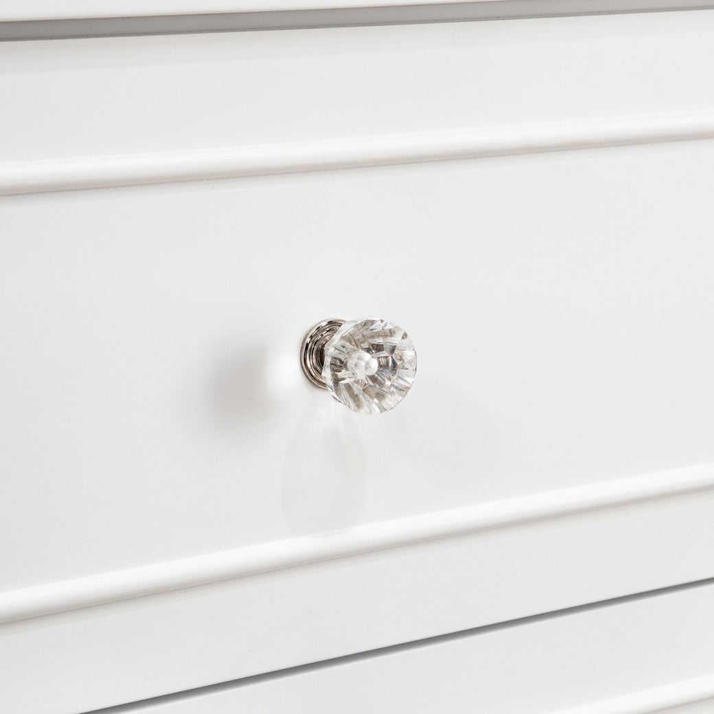 Closeup of the DaVinci Chloe Regency 3-Drawer Dresser knob in -- Color_White