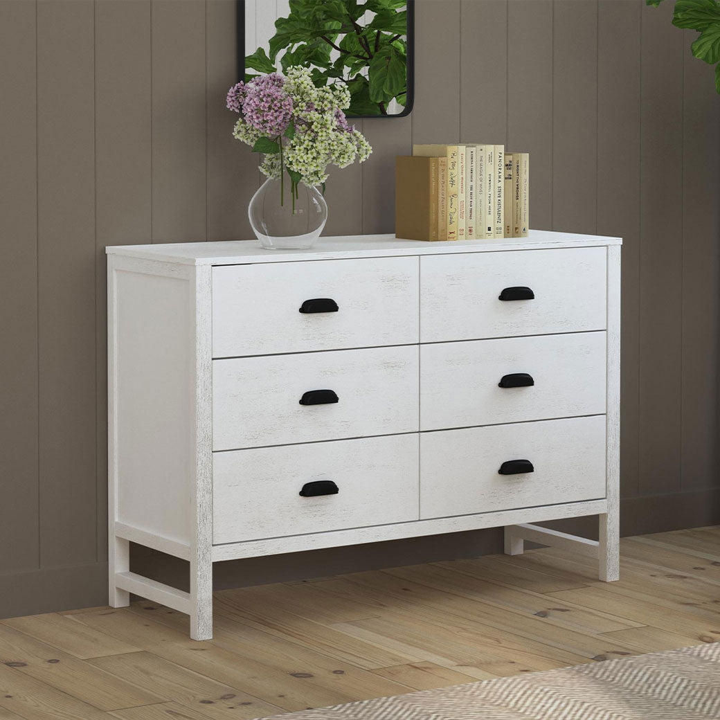 DaVinci Fairway 6-Drawer Double Dresser with a vase and books on top in -- Color_Cottage White