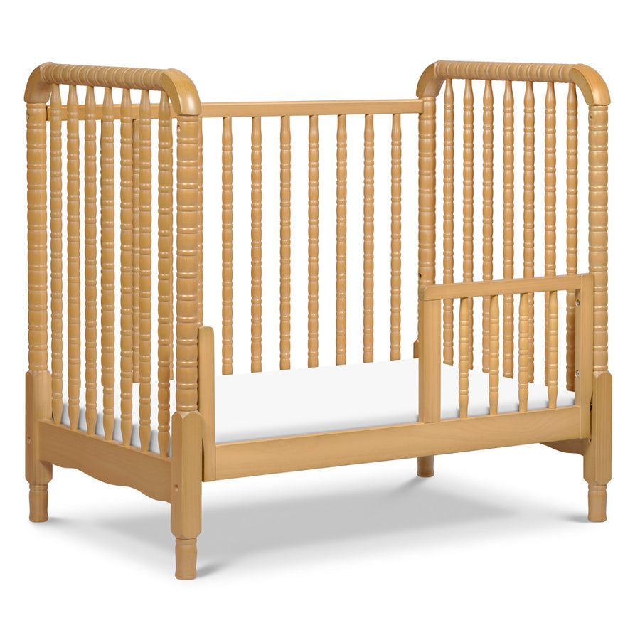 DaVinci Jenny Lind 3-in-1 Convertible Mini Crib Modern Nursery™