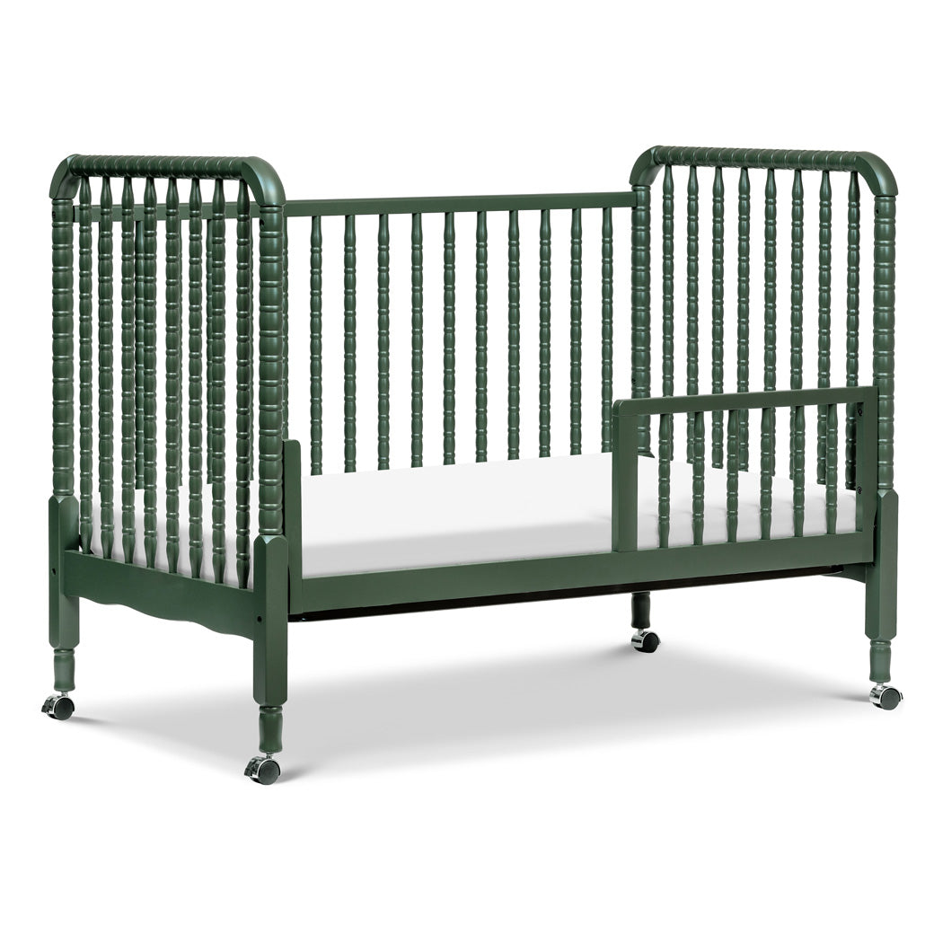 Jenny Lind 3-in-1 Convertible Crib