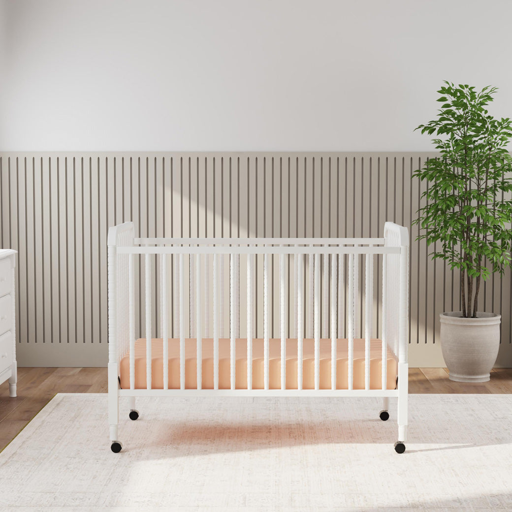 Jenny Lind 3-in-1 Convertible Crib