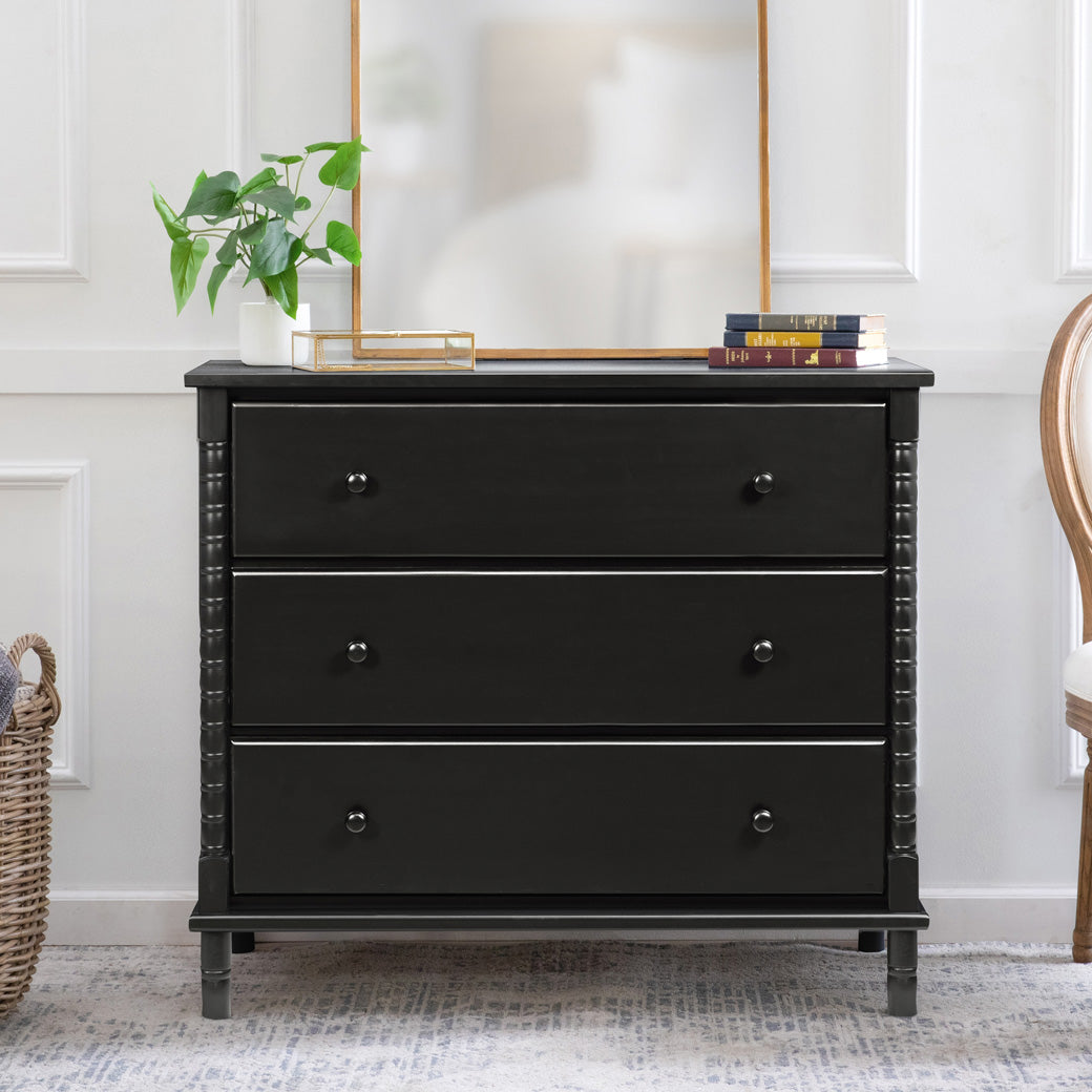 Jenny Lind Spindle 3-Drawer Dresser – Modern Nursery