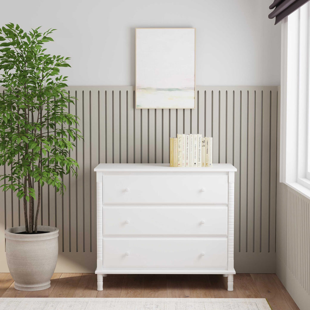 DaVinci Jenny Lind Spindle 3-Drawer Dresser | Modern Nursery™