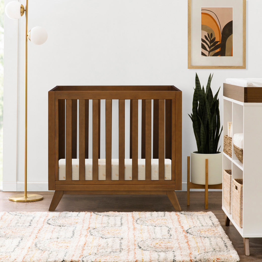 Otto 3-in-1 Convertible Mini Crib
