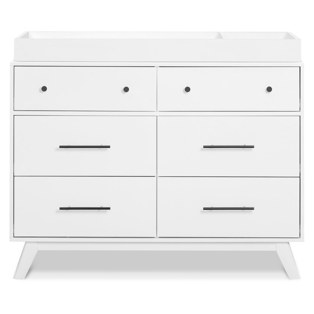 Front view of DaVinci Otto 6-Drawer Dresser with changing tray  in -- Color_White