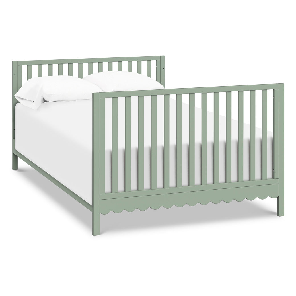 Sammy Scallop 4-in-1 Convertible Crib