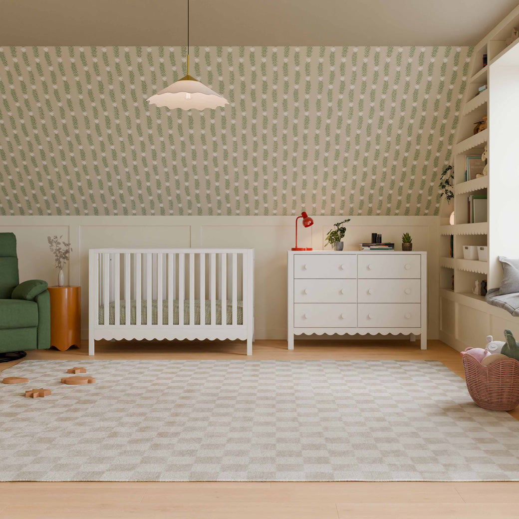 Sammy Scallop 4-in-1 Convertible Crib