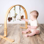 Baby Gifts (0-6 Months)