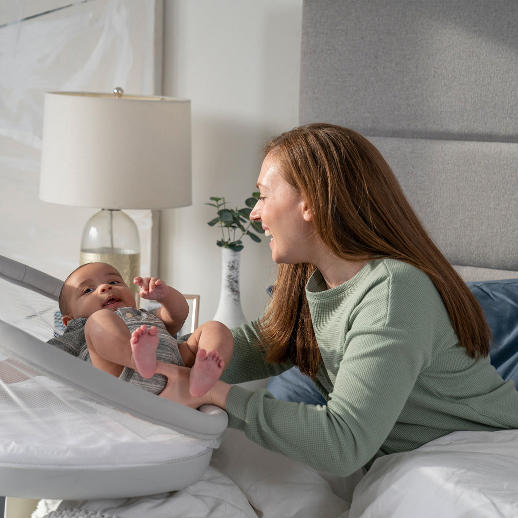 Bassinest 3.0 + Naturepedic FR-Free Organic Mattress Bundle