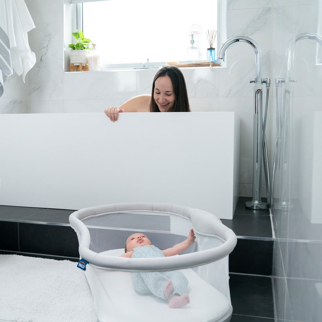 Bassinest 3.0 + Naturepedic FR-Free Organic Mattress Bundle