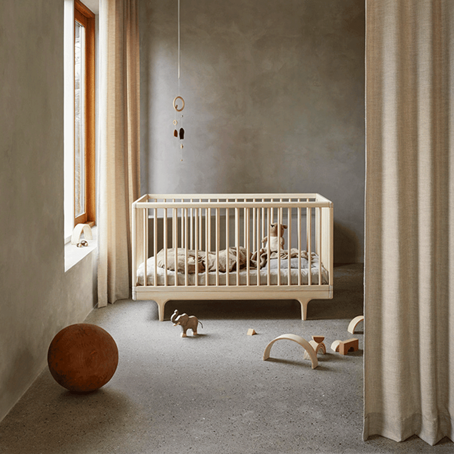 Caravan Crib Raw Ash Preorder FedEx (Free)