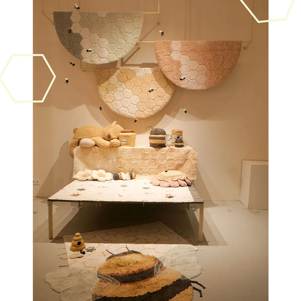 Round Honeycomb Washable Rug