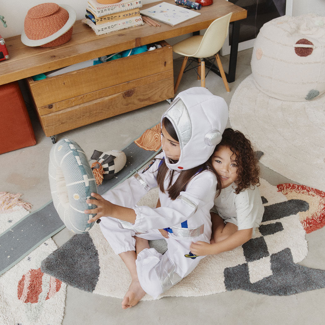 Interactive UFO Cushion