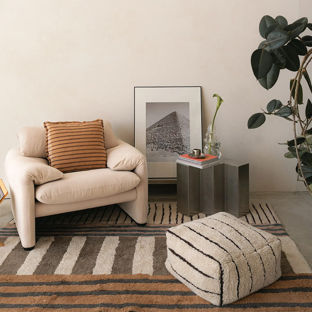 Lines Pouf
