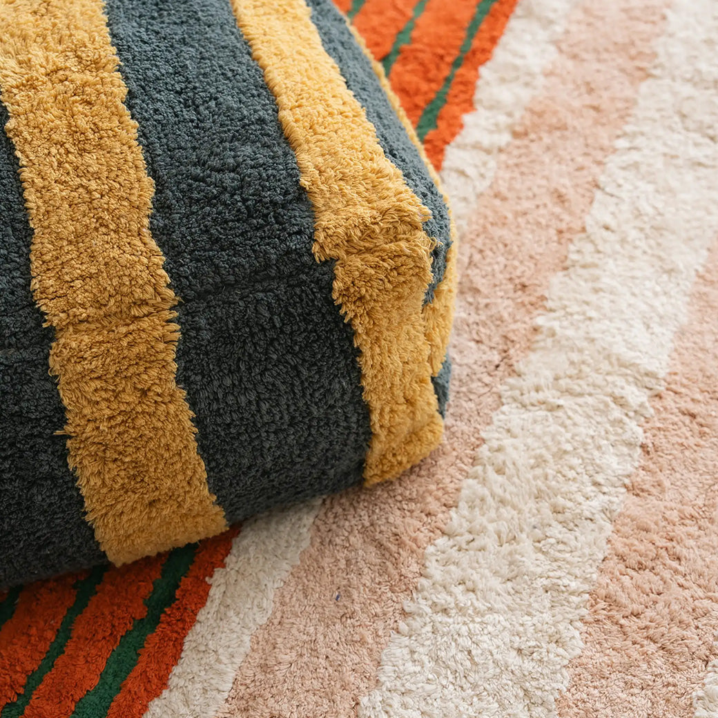 Lines Pouf
