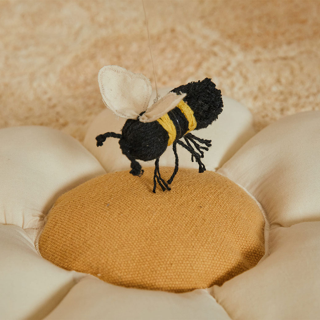 Little Daisy Cushion