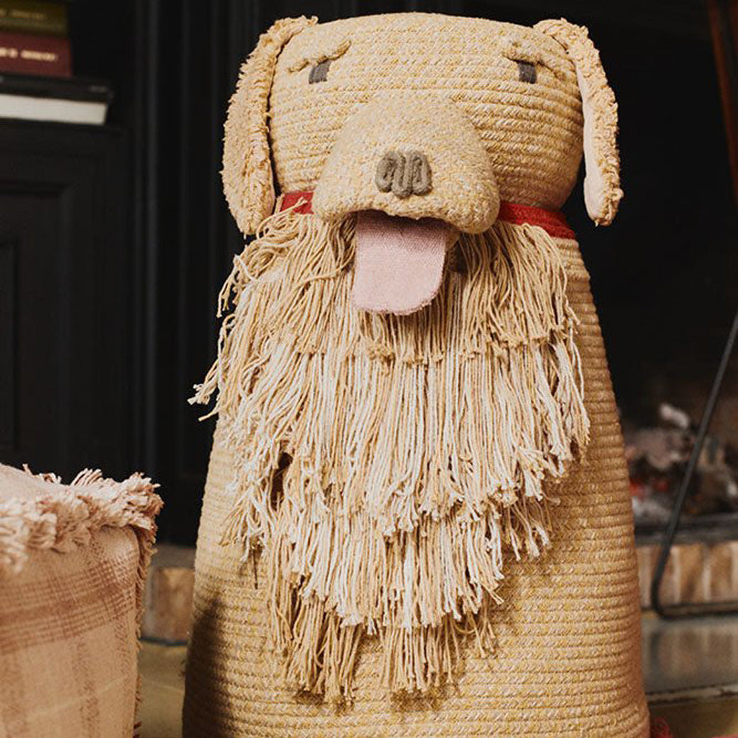 Luna the Golden Retriever Basket