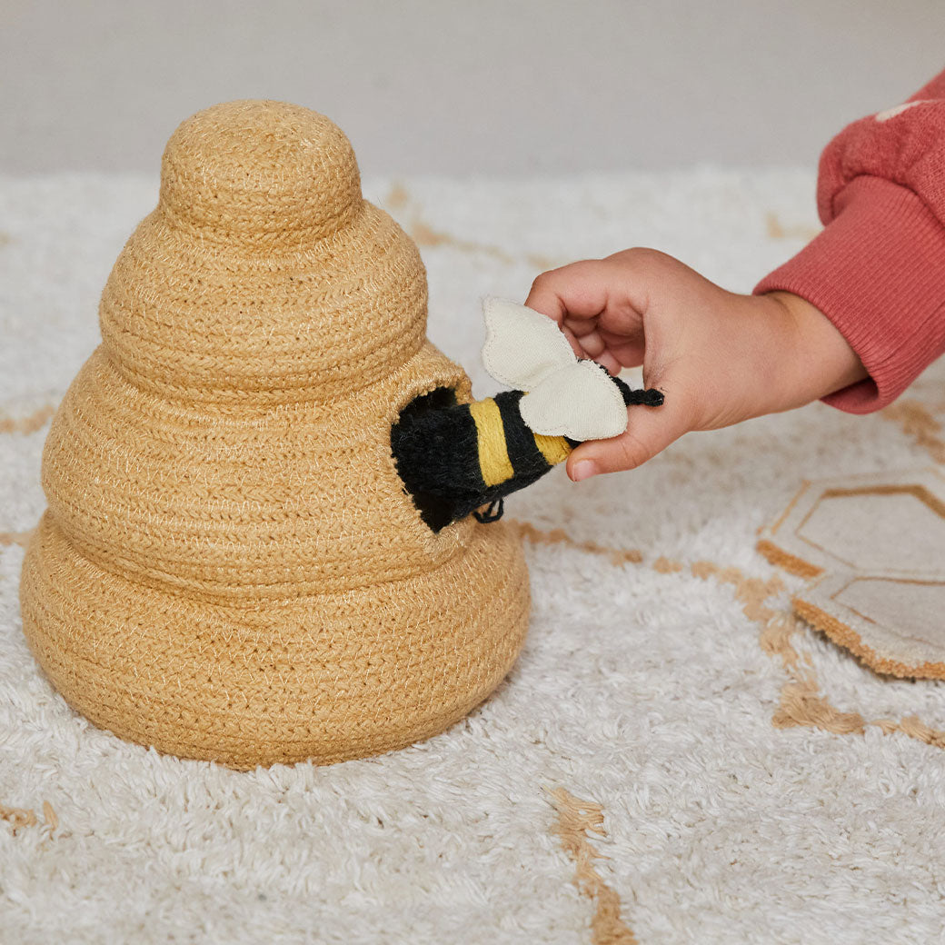 Pollination Play Rug