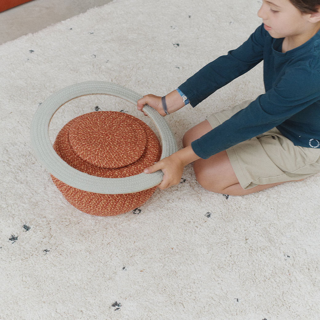 Saturn Basket