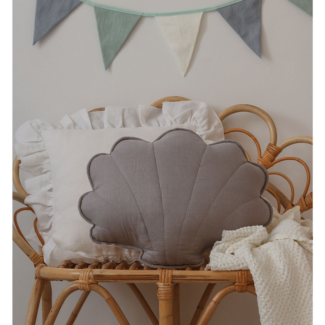 Linen Shell Pillow
