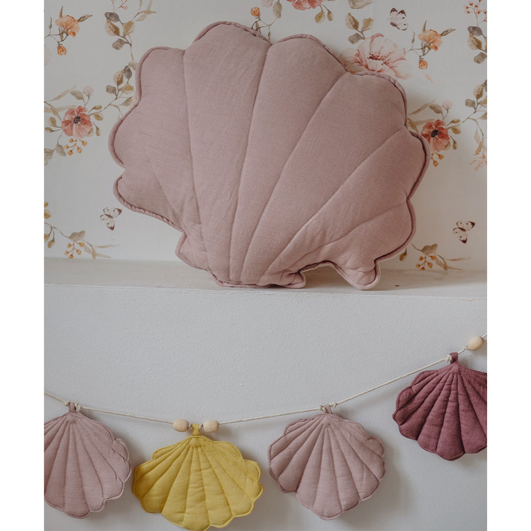 Linen Shell Pillow