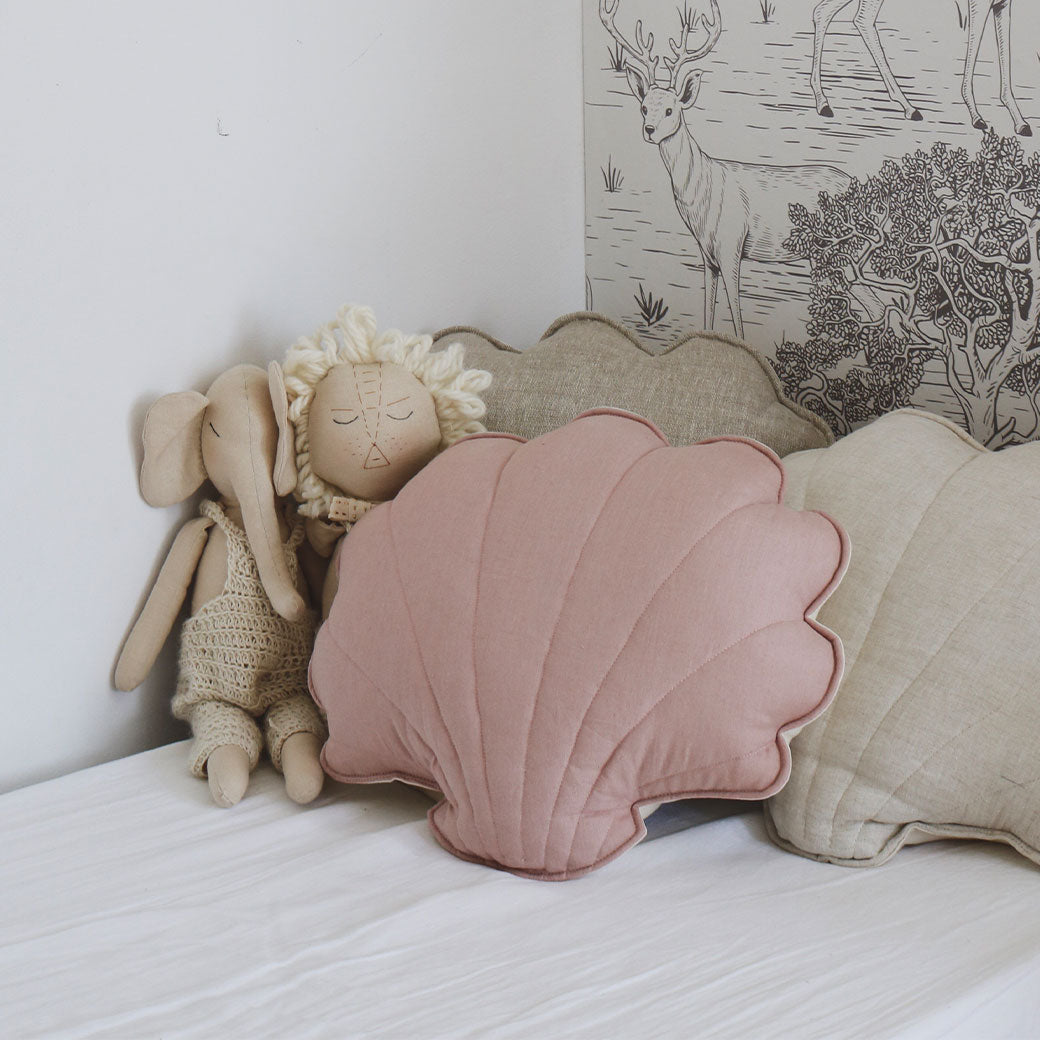 Linen Shell Pillow