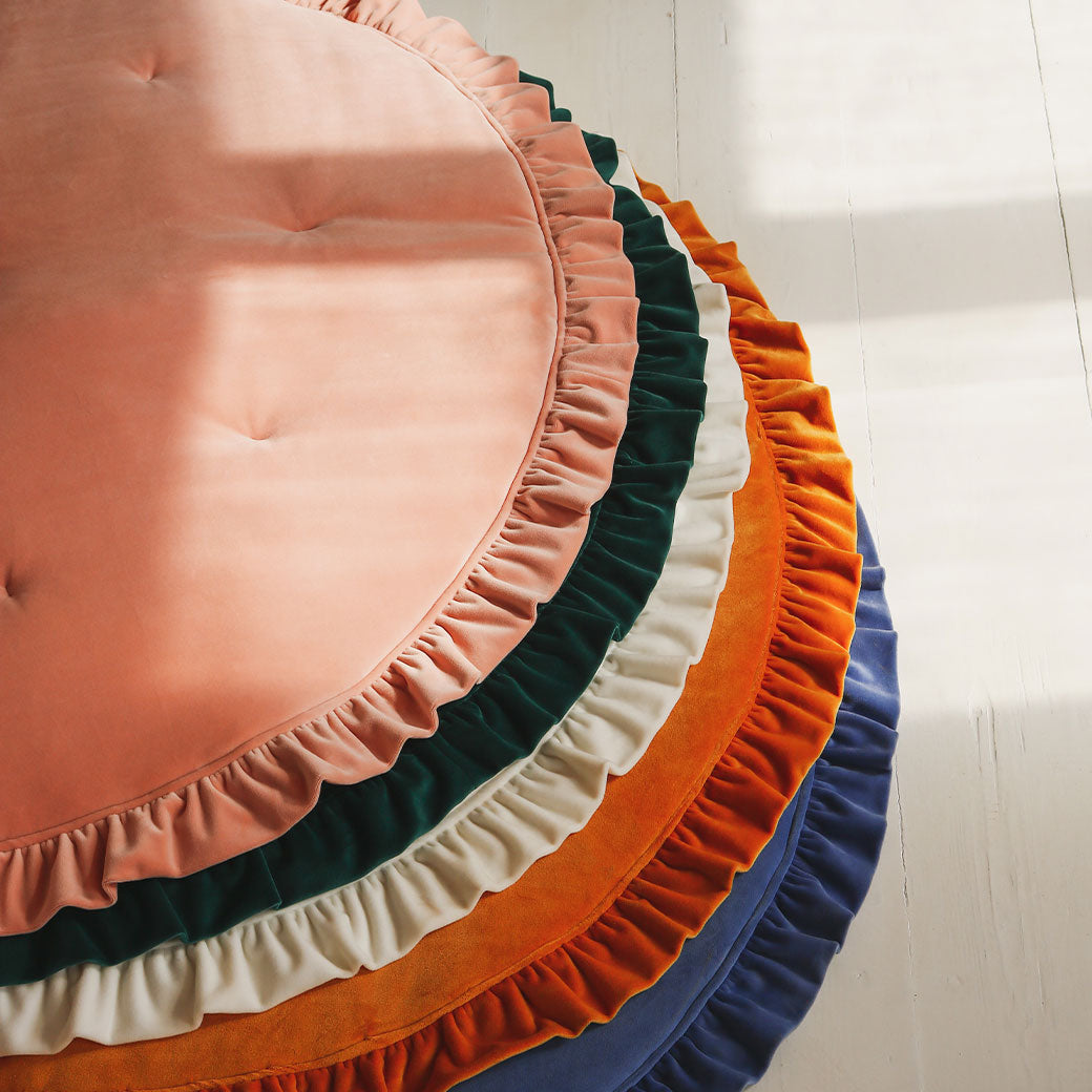 Round Mat with Frill